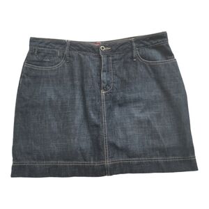 💕2/$20💕‎ Faded Glory Dark Wash Denim Skort , Y2K